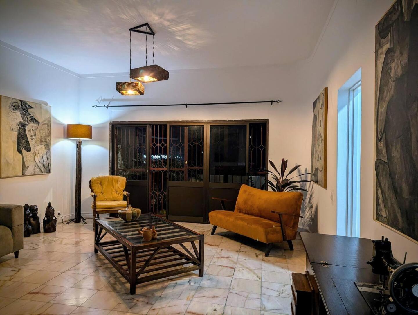 Casa Estrela - Sea & Art Guesthouse Praia Ngoại thất bức ảnh